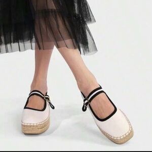 Women’s Espadrille Mary Jane Flats in Cream with Black Trim